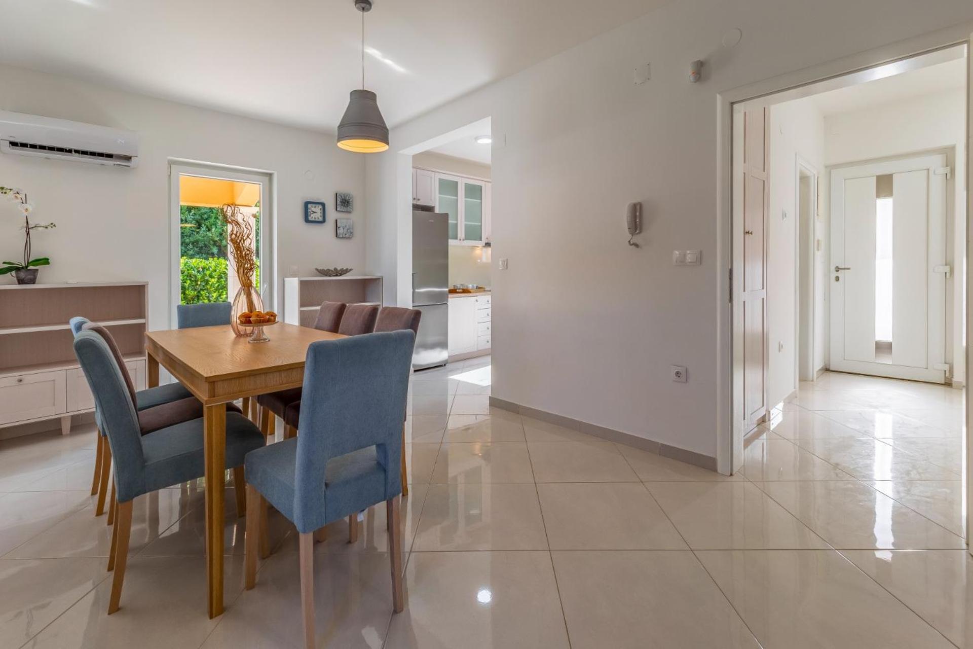 Villas Lotus With Pool And Jacuzzi Pula Ngoại thất bức ảnh