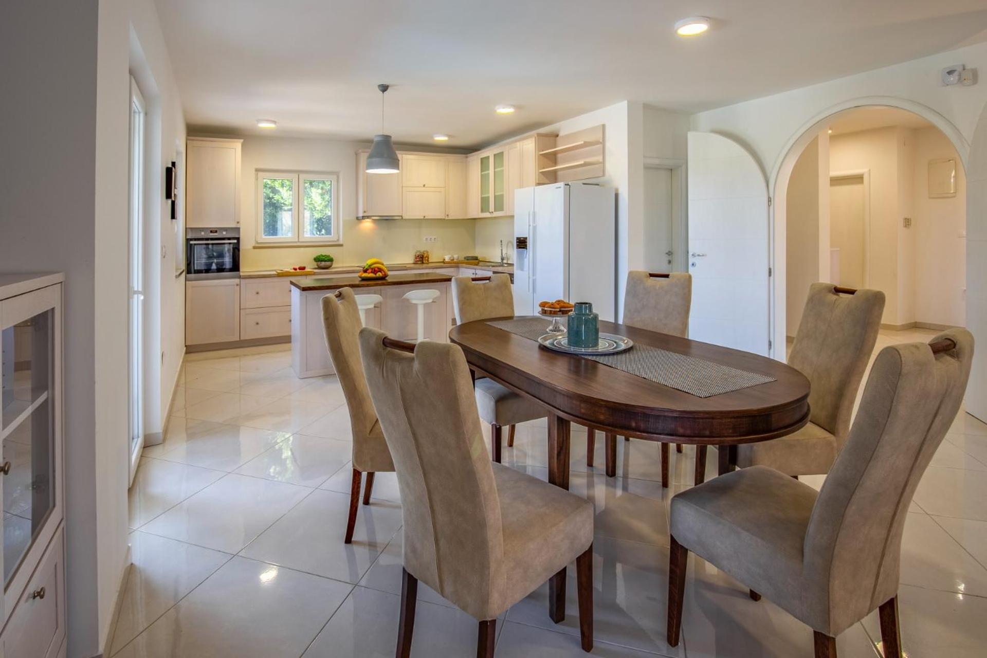 Villas Lotus With Pool And Jacuzzi Pula Ngoại thất bức ảnh